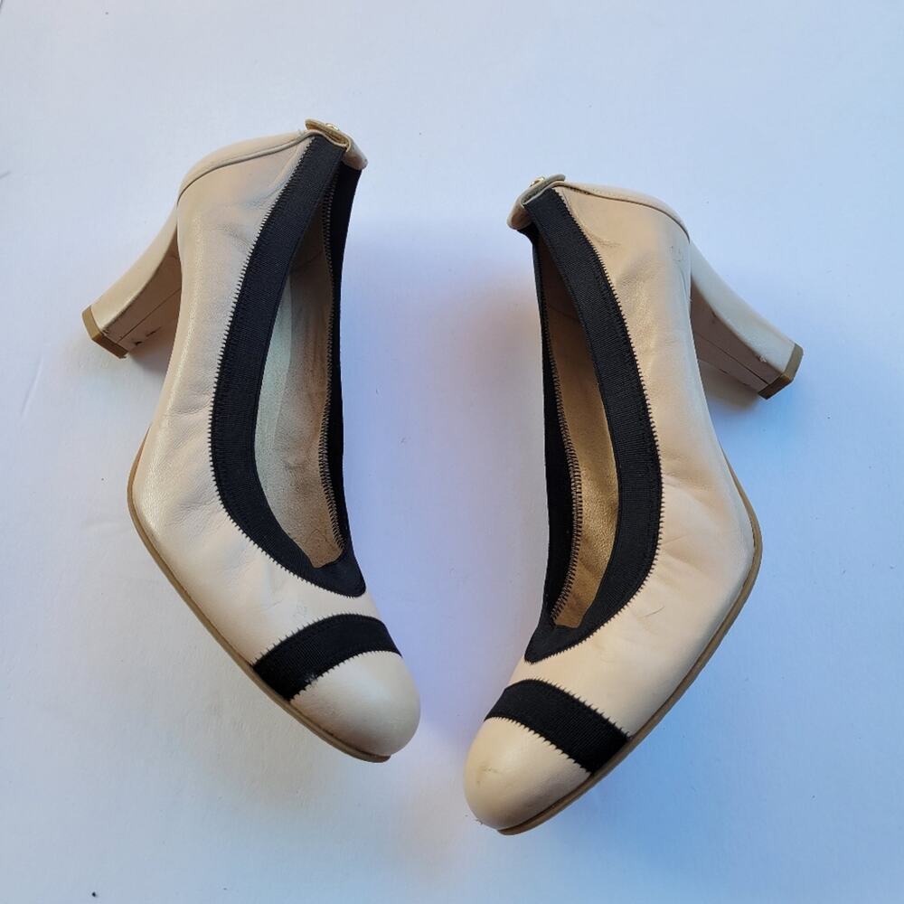 Stuart Weitzman Easily Elastic-Trim Leather Pump,… - image 3